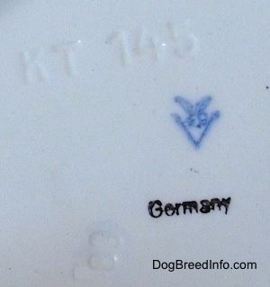 The underside of a Jack Russell Terrier that has the Full bee inside the V logo and under it is the stamp that reads Germany.